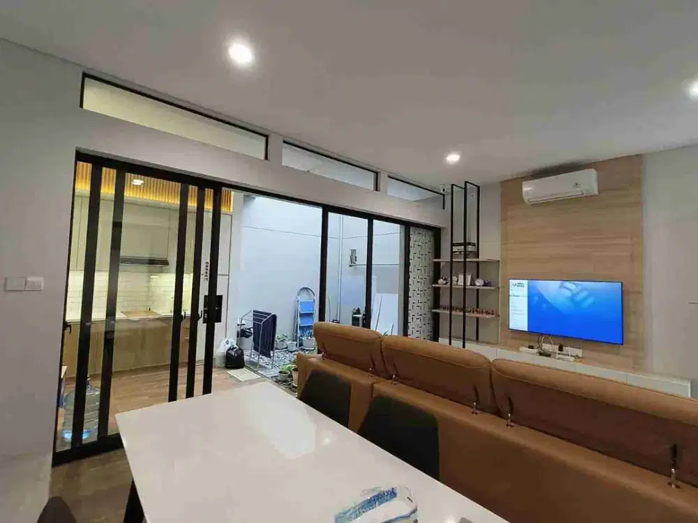 Jual Rumah Furnished Cluster Flora SHM Siap Huni LT 105 Full AC Harga Nego