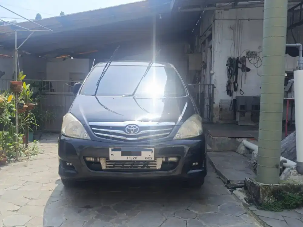 Toyota Kijang Innova Grand G