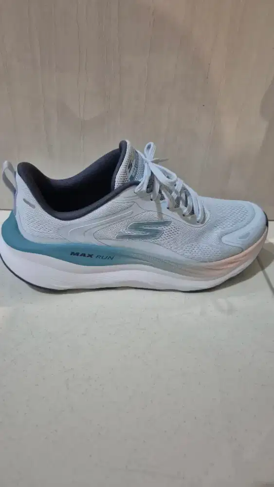 Skechers Max Run Women Light Blue Ukuran 38
