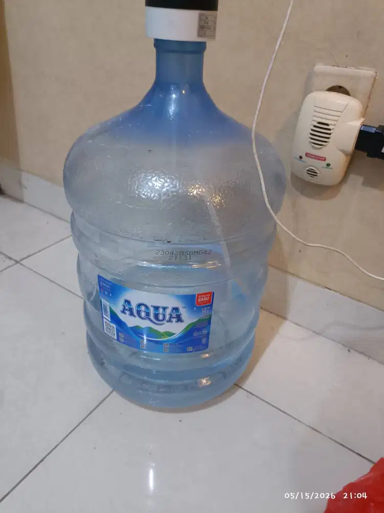 Galon Aqua kosong