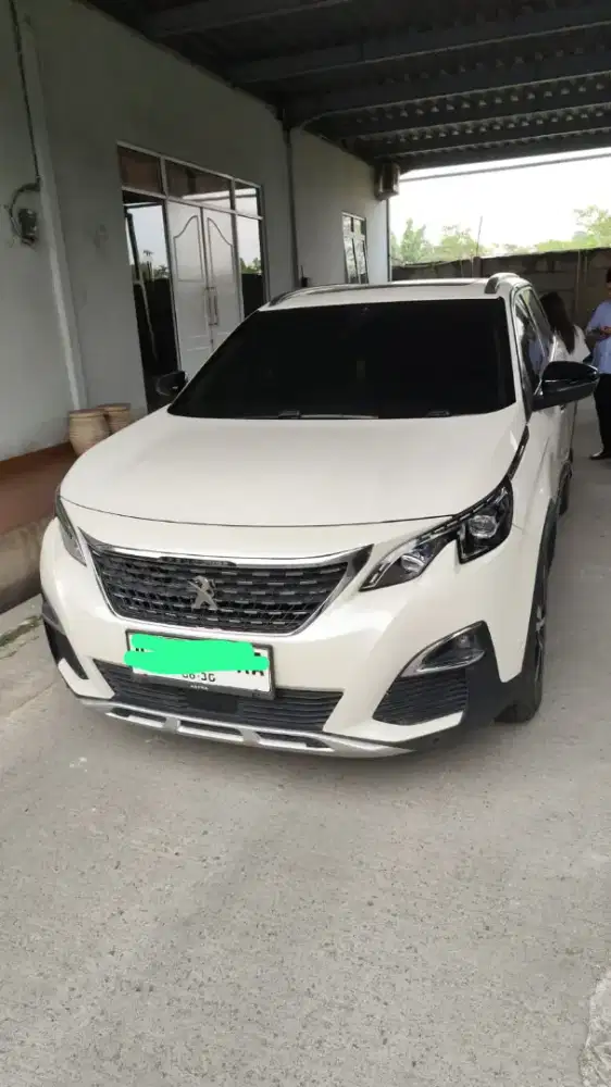 PEUGEOT 5008 ALURE