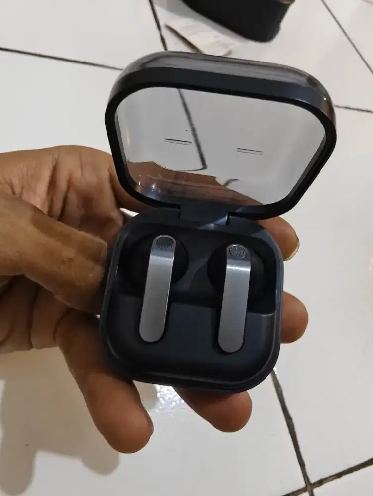Handset Samsung bund 4