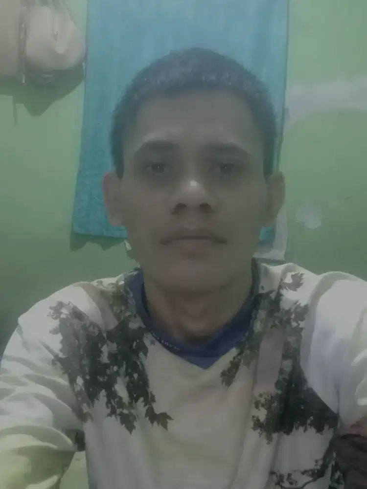 Sedang mencari dan membutuhkan pekerjaan