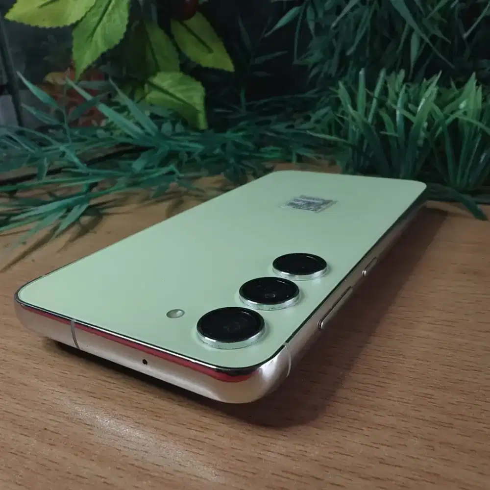 Galaxy S23 Ram 8+8/256 Batangan
