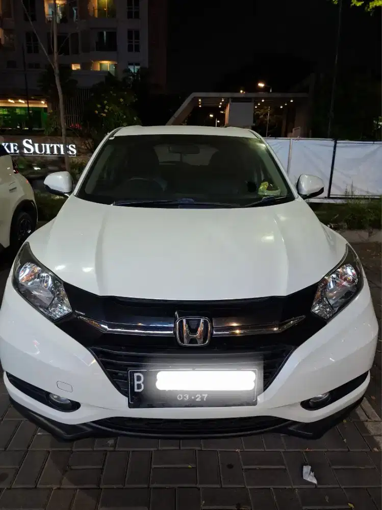 Hrv e cvt 2017 putih
