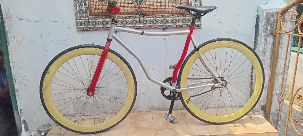 Dijual Fixie Ceria Siap Gowes