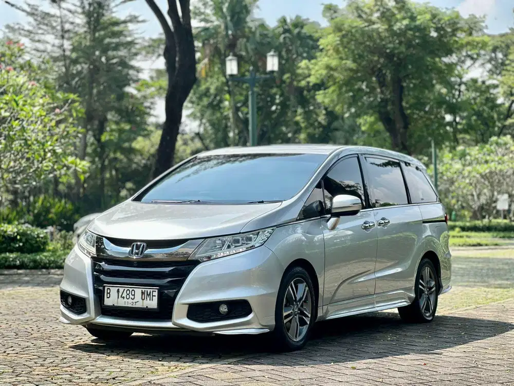 Honda Odyssey 2.4 E AT 2017 Pajak Panjang