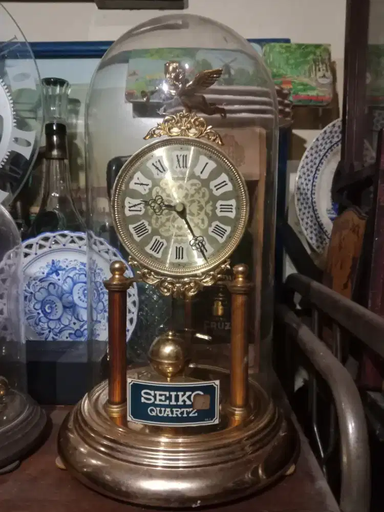 Jam tabung SEiKO