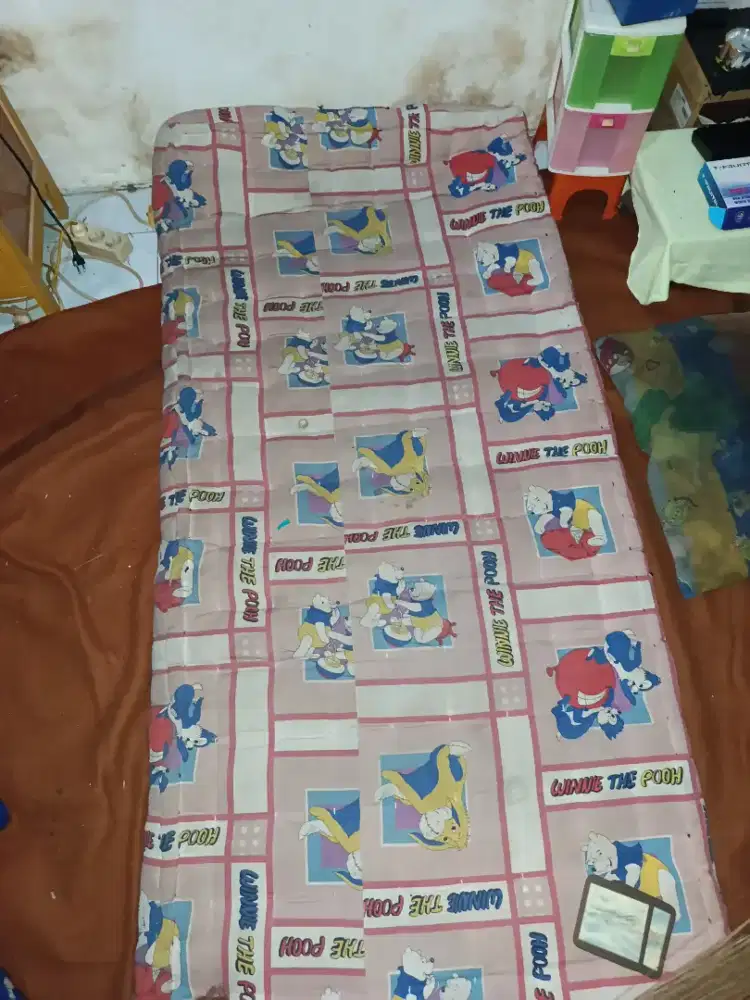 Kasur kapuk kondisi baik