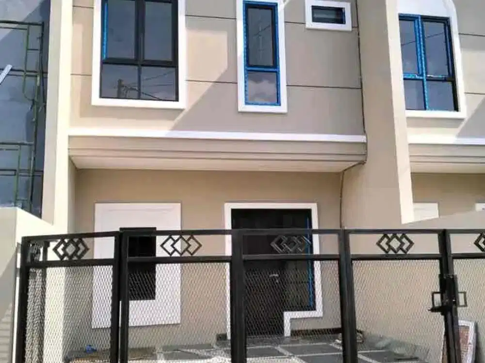 rumah baru 2lt Surabaya 600jt an