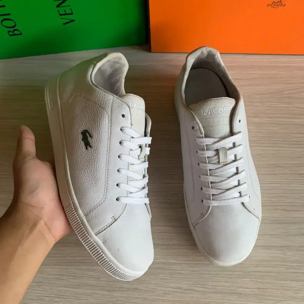 Lacoste carnaby white sepatu sneakers original 43