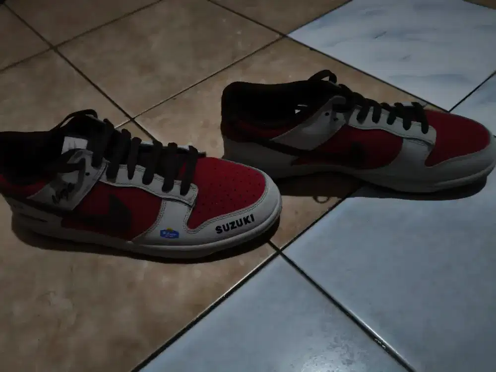 Sepatu nike sport