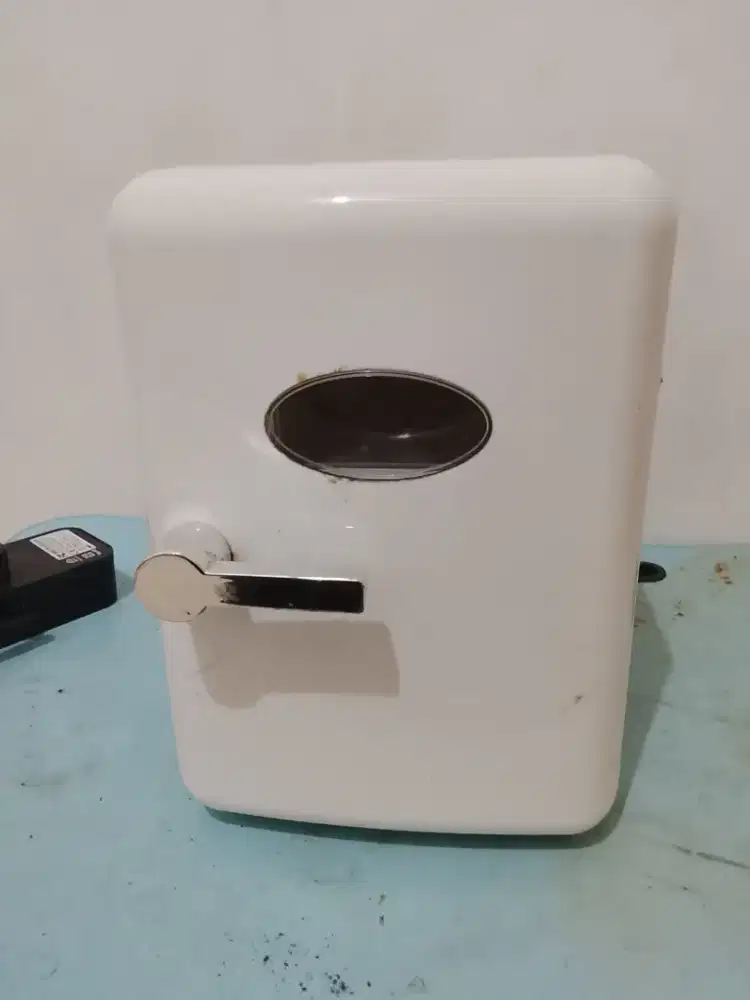 Kulkas mini bekas+dispenser beras