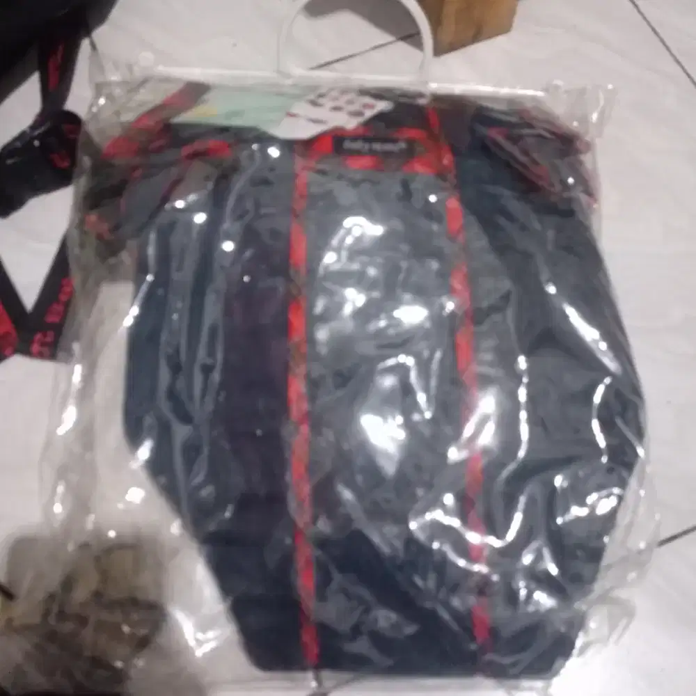 Gendongan bayi preloved