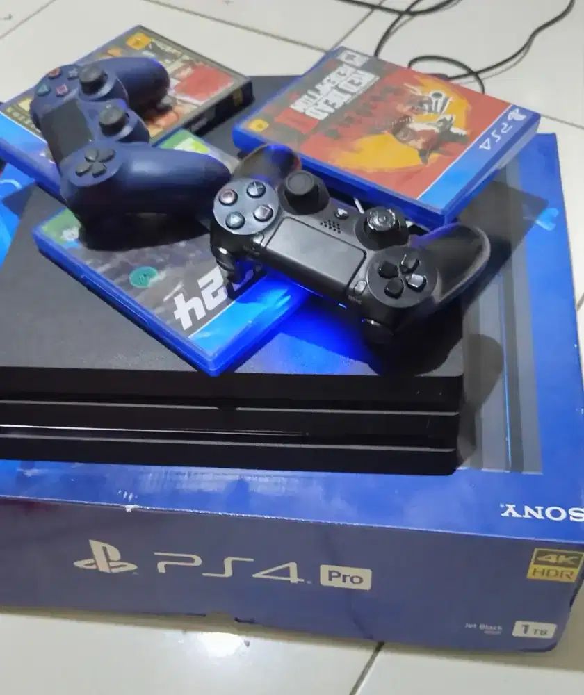 PS4 Pro 1 TB 4k Original + 3 Game FC24, RDR 2 & GTA 5