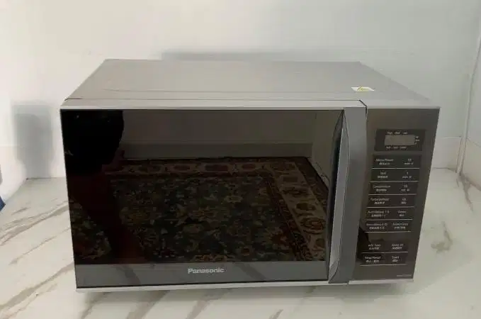 Microwave Panasonic NNGT 35 HMTTE Oven Grill Digital 23 Liter