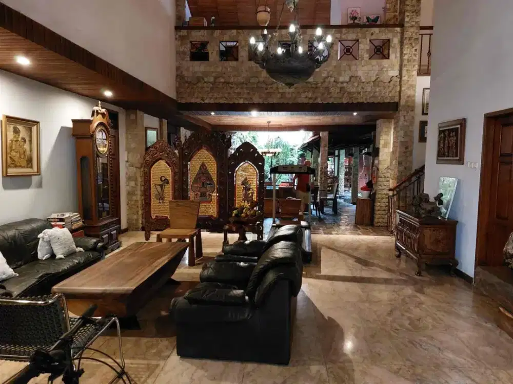 Jual rumah di jln hadiah1 kavling polri jelambar grogol jakbar