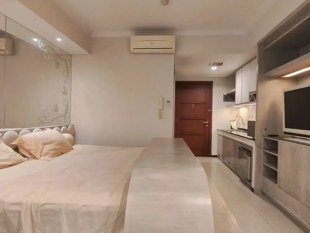 STUDIO furnish SIAP HUNI Apt.Royal Mediterania dekat CP Tanjung Duren
