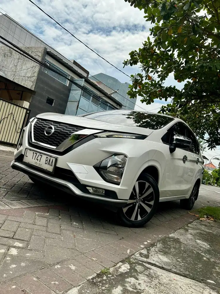 Nissan Livina VL At'2019. Full Orisinil
