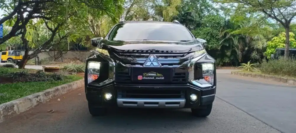 Mitsubishi Xpander Cross 1.5 Premium Package 2021 Black