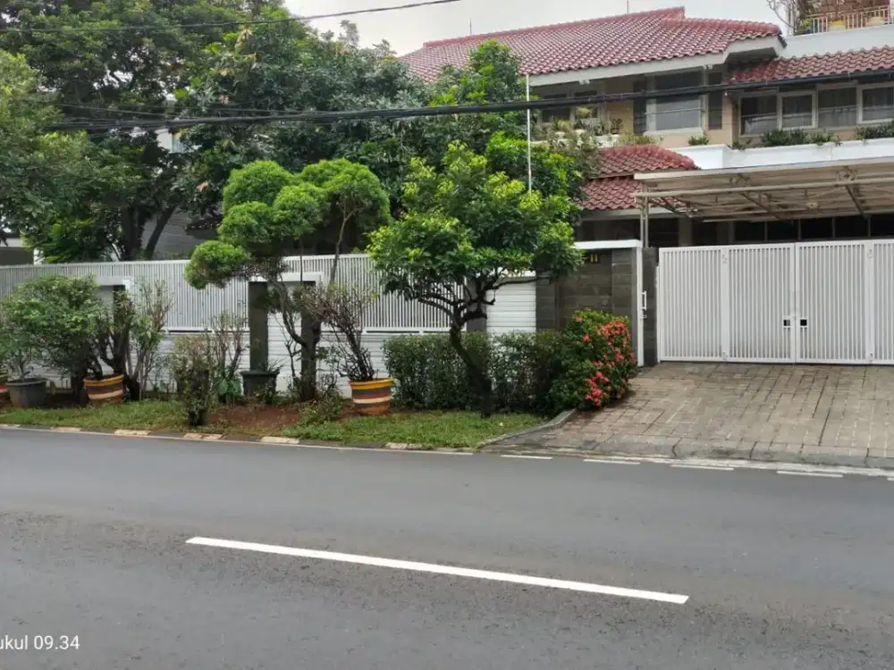 Dijual Rumah Pondok Indah Uku 20X25 Jln Utama Strategis Hrg Menarik Jrg Ada