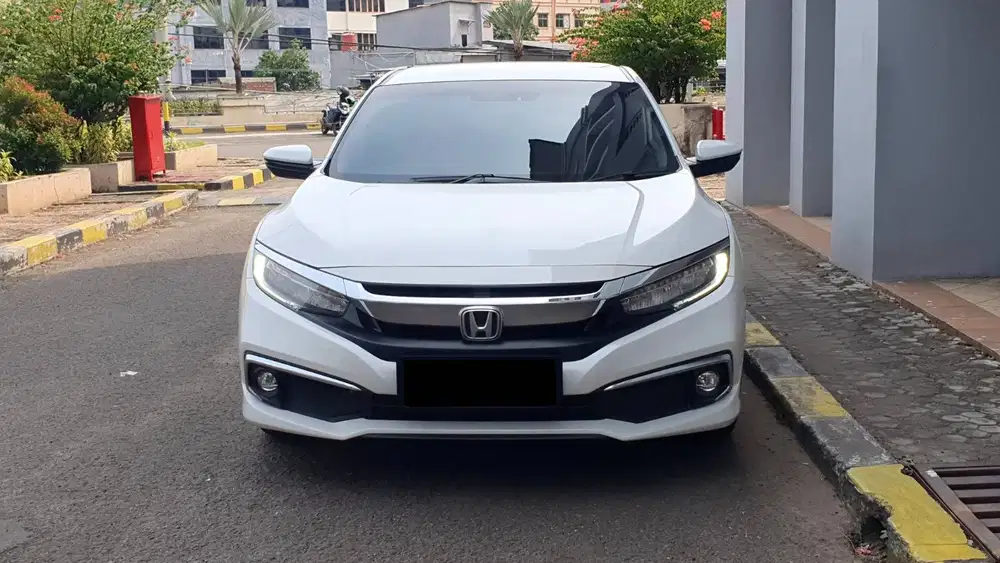 Honda Civic 1.5 Turbo ES Sedan CVT AT 2019 Low KM Record Like New