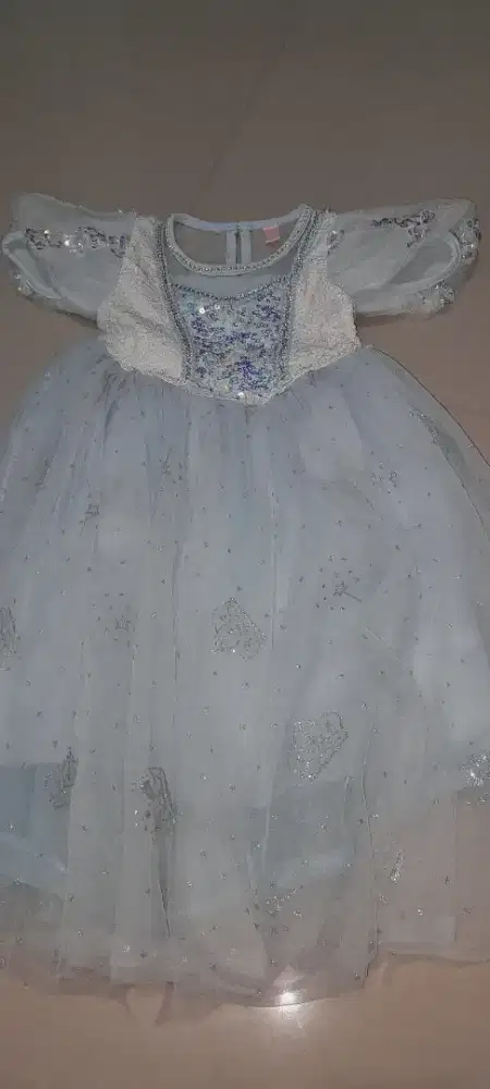Preloved Gaun anak Cewek usia 4 sampai 5 Tahun