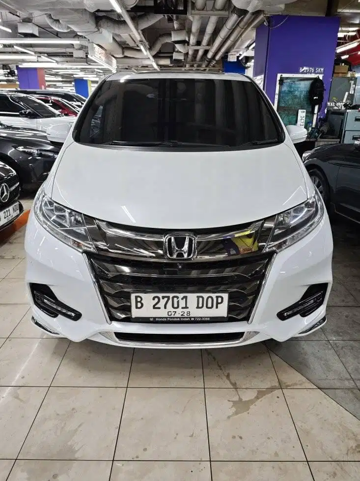 Honda Odyssey Prestige 2018 matic dp ringan good condition