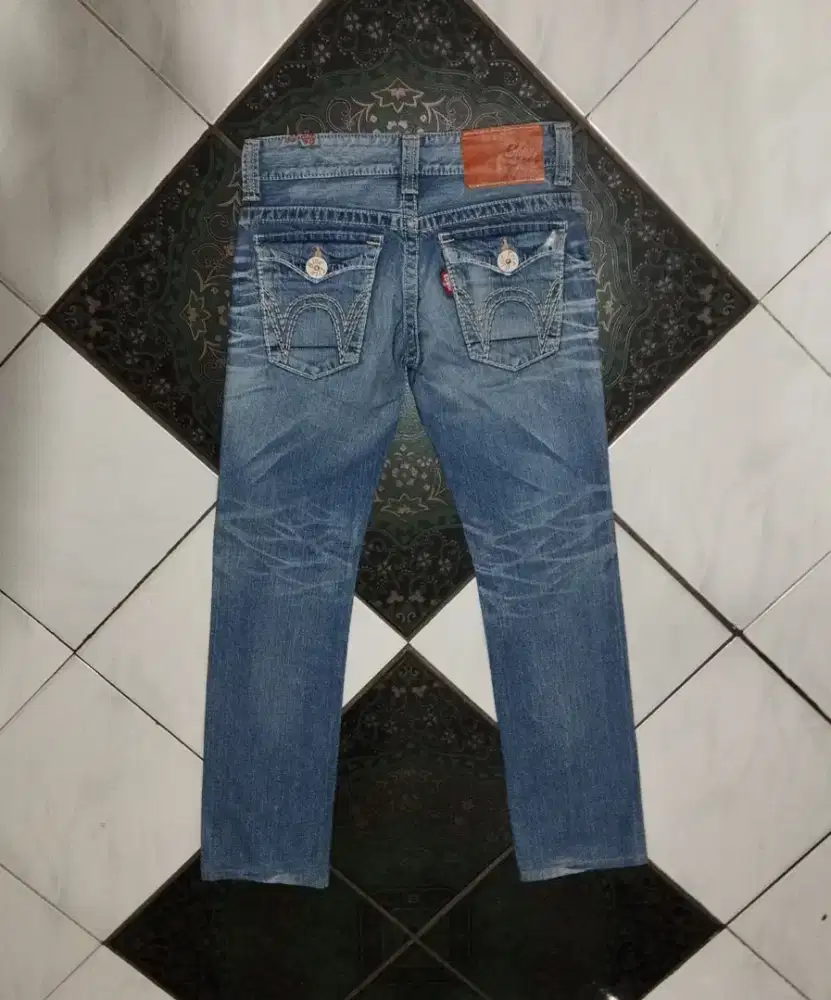 Jeans Edwin cowok size 28