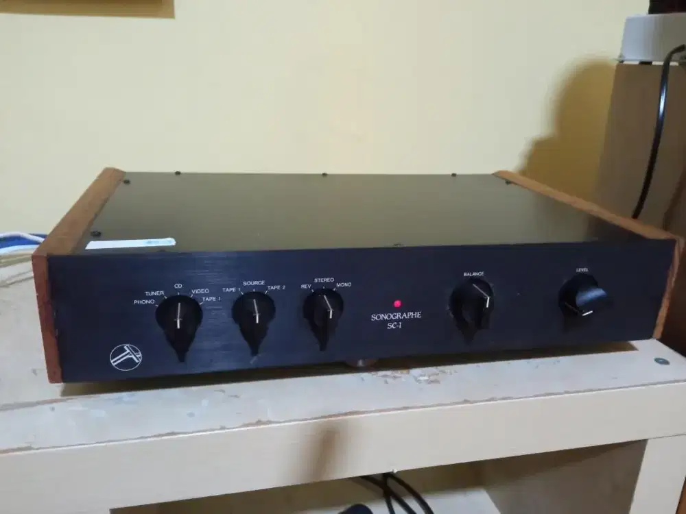 Conrad Johnson Sonographe SC-1 stereo preamp amplifier