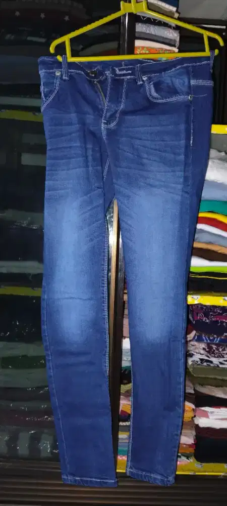 Celana wanita vior