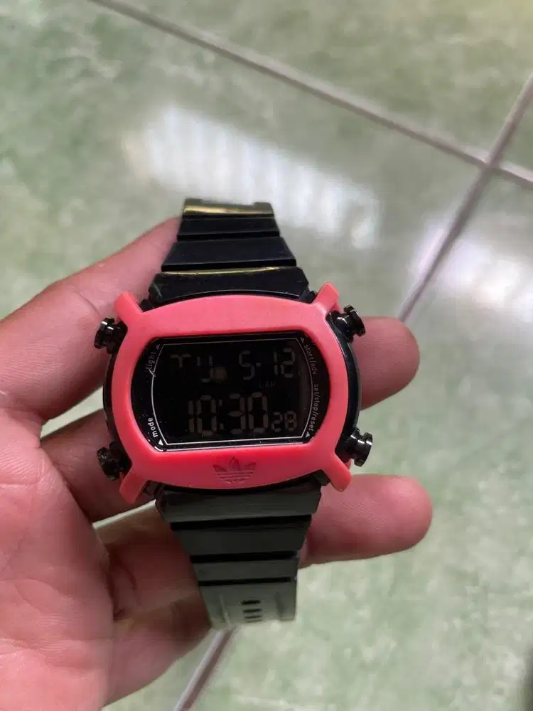 jam tangan adidas adh9201