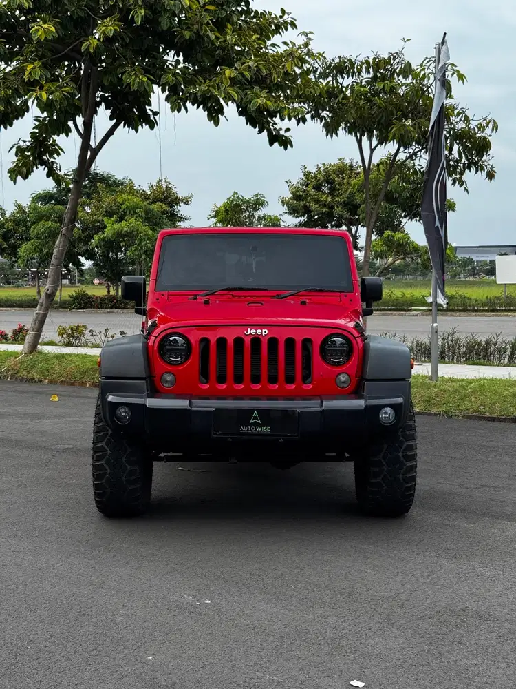 JEEP JK WRANGLER RUBICON 3.0 AT 2015 RED ON BLACK