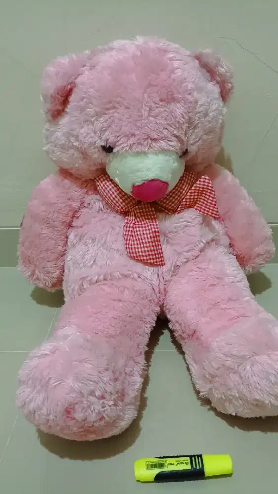 Boneka Beruang  Besar
