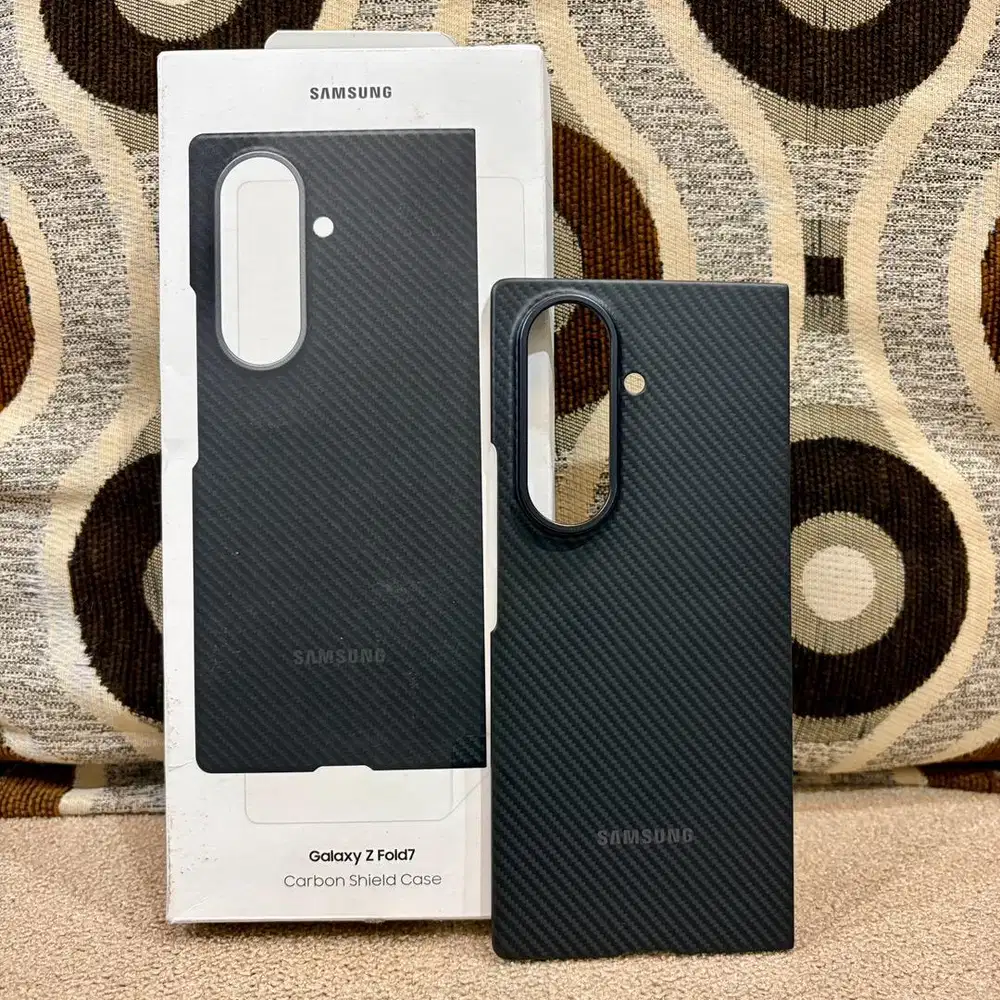Samsung Galaxy Z Fold7 Carbon Shield Case Original