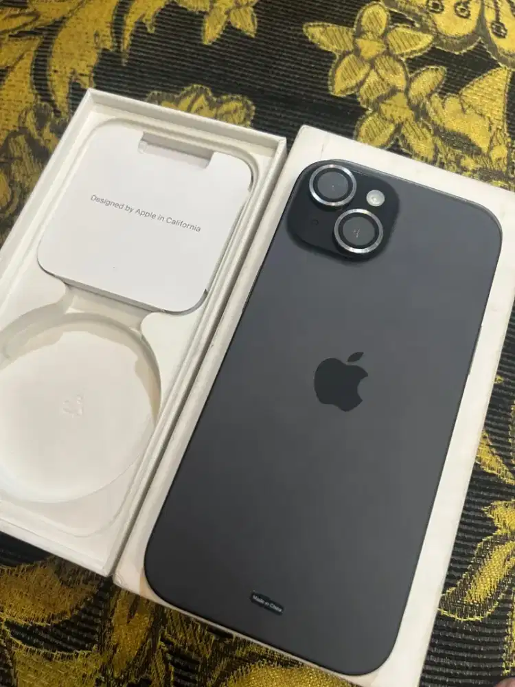 iPhone 15 256 GB ibox