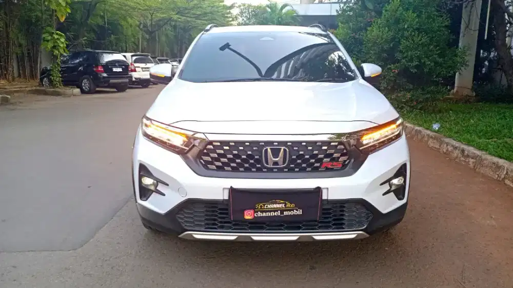 WRV 1.5 RS Sensing 2024 Putih Varian Tertinggi