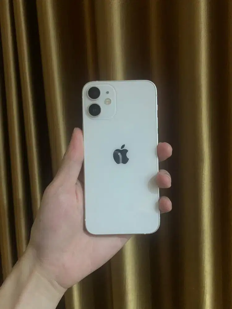 iPhone 12 Mini 64GB White Full Fungsi Kondisi Terawat