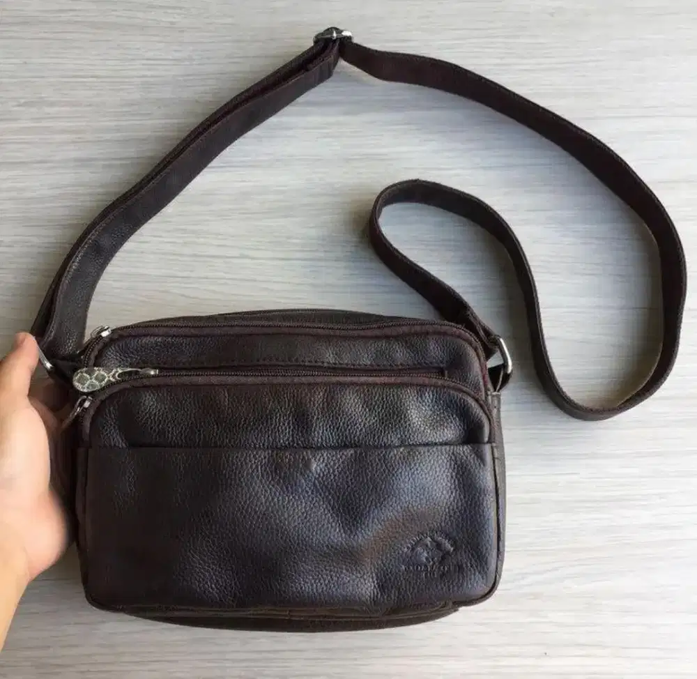 Santa Barbara Polo leather sling phone bag tas kulit original