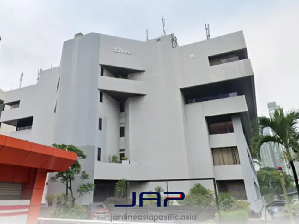 Kantor Area Kuningan di Gedung Lina 120 Sqm Partition Dekat LRT