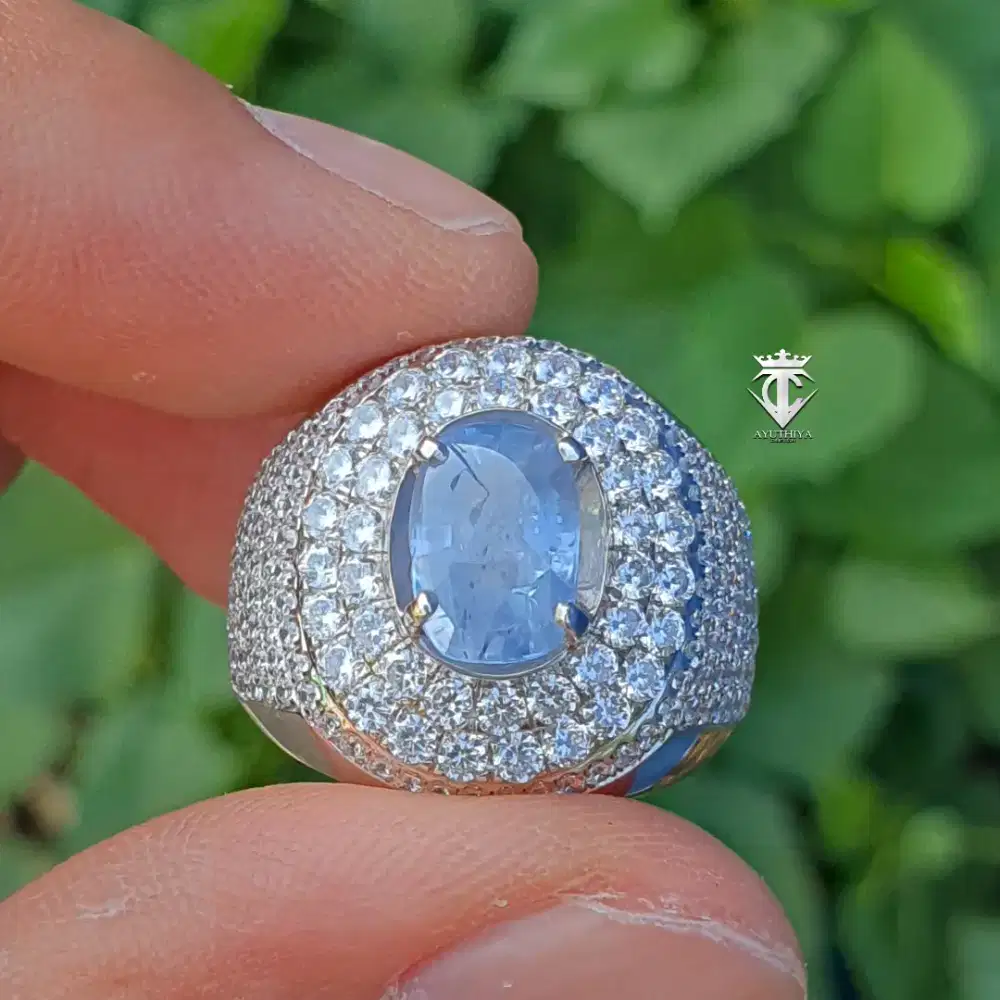 Batu Permata Natural Blue Sapphire SriLanka 3.30 Ct No Heat CGL Memo