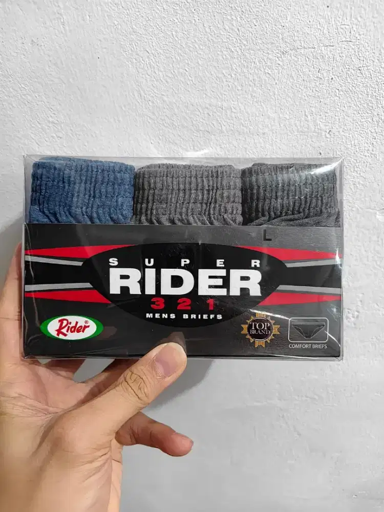 celana dalam ridee ukuran L kondisi baru