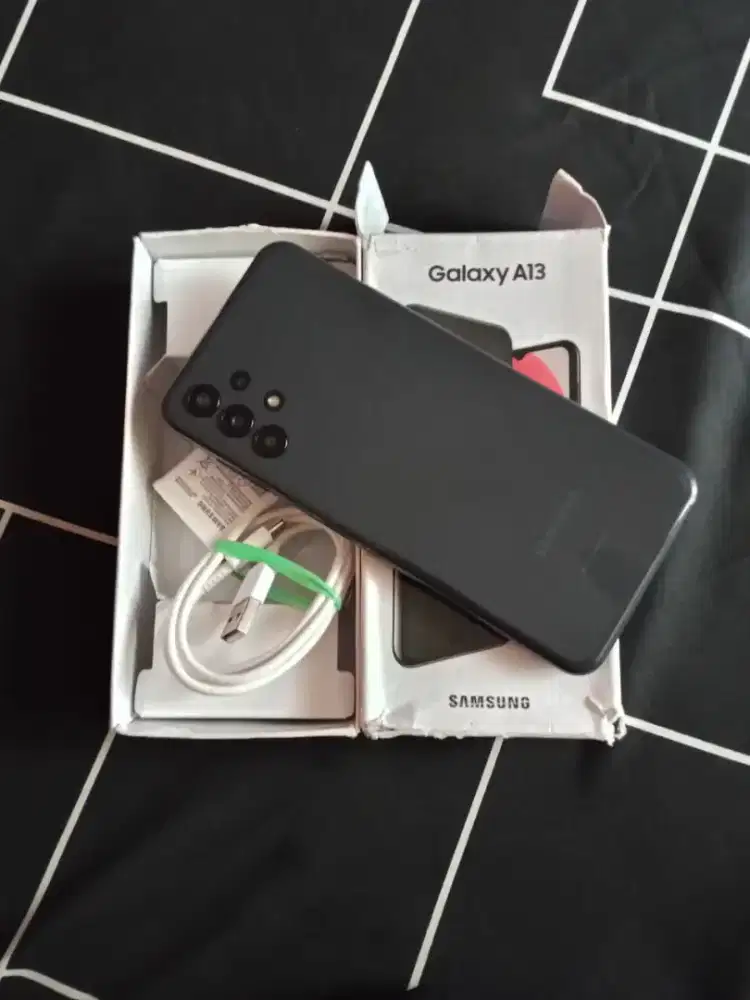 Samsung A13 (kamera 0.5)