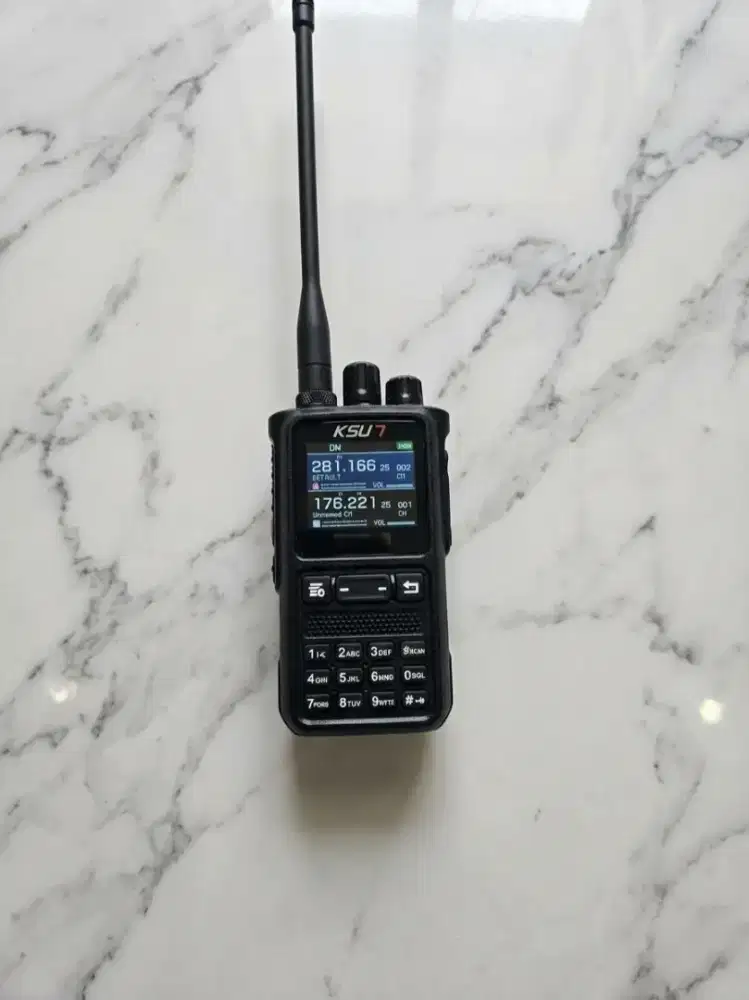 Walkie Talkie UV110D Versi Standard