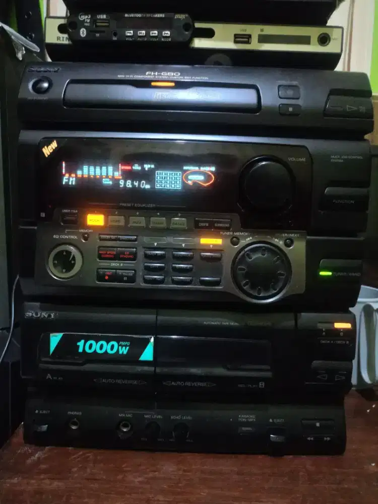 HEAD UNIT SONY FH-G80