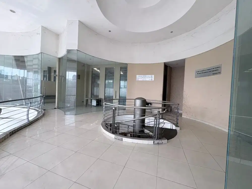 DIJUAL Showroom DepokJL .Depok Margonda
