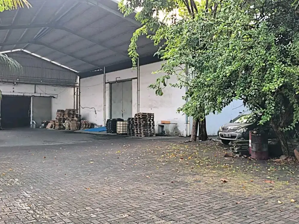 Dijual Gudang 4628 m2 Raya Kenjeran Surabaya 2 Gudang Bagus Siap Pakai