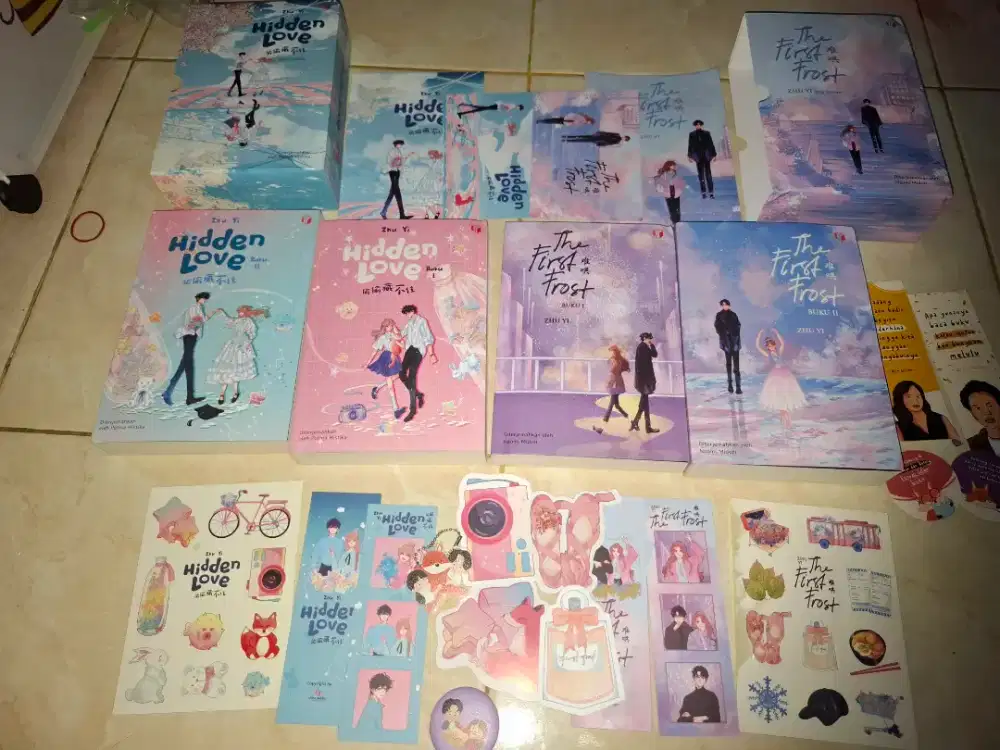 Novel hidden love 1&2 dan Novel the first frost