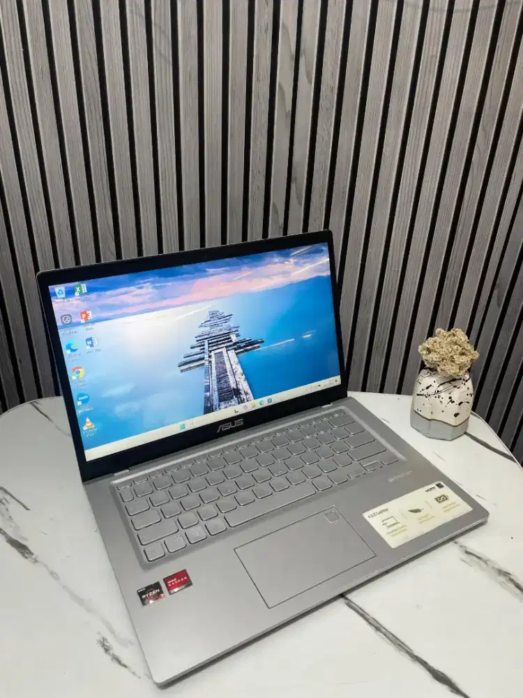 Asus Vivobook A415DAP Amd Ryzen3 (14inch)Ram4Gb/Ssd256Gb