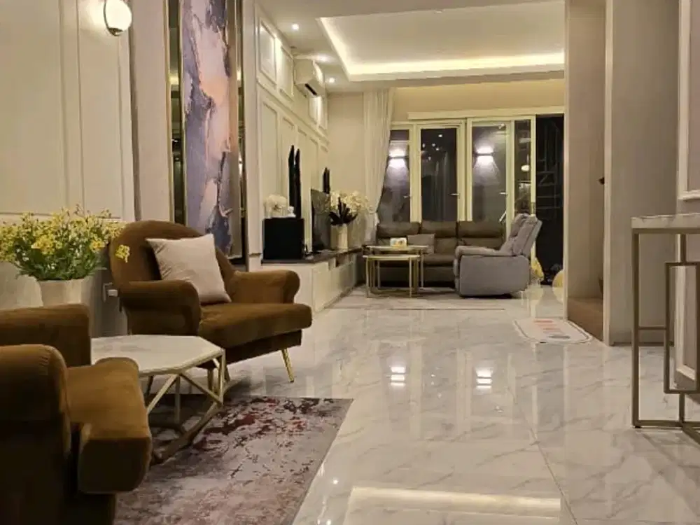 Royal Residence Wiyung